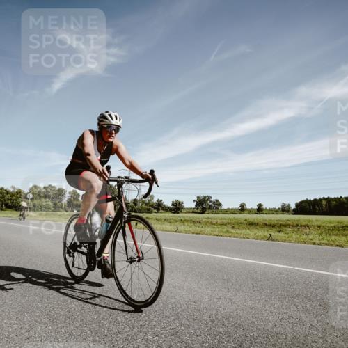 07.09.2025 - 19. Norderstedt Triathlon Michael Burmester http://msf.ph/oto/8854004 07.09.2025 11:56:24 Radfahren 1381 meine-sportfotos.de