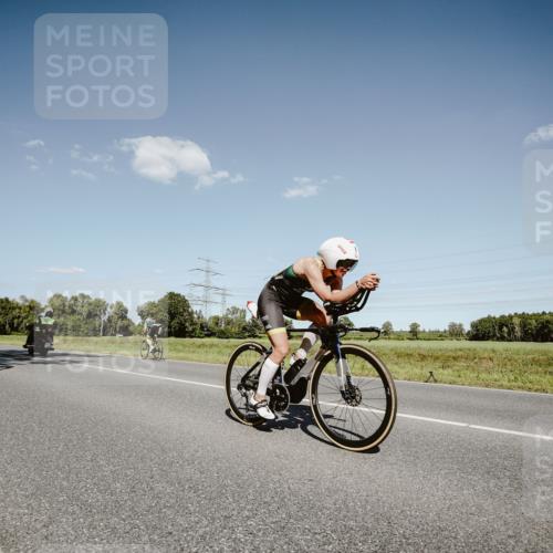 07.09.2025 - 19. Norderstedt Triathlon Michael Burmester http://msf.ph/oto/8854010 07.09.2025 14:54:39 Radfahren 391, 437, 1503 meine-sportfotos.de