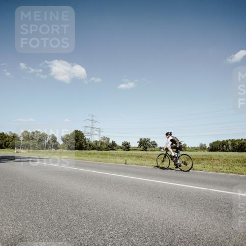 07.09.2025 - 19. Norderstedt Triathlon Michael Burmester http://msf.ph/oto/8854034 07.09.2025 14:55:06 Radfahren  meine-sportfotos.de