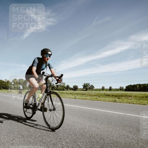 07.09.2025 - 19. Norderstedt Triathlon Michael Burmester http://msf.ph/oto/8854039 07.09.2025 11:56:50 Radfahren 140, 1334 meine-sportfotos.de