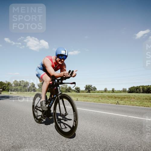 07.09.2025 - 19. Norderstedt Triathlon Michael Burmester http://msf.ph/oto/8854050 07.09.2025 14:55:32 Radfahren 1022 meine-sportfotos.de