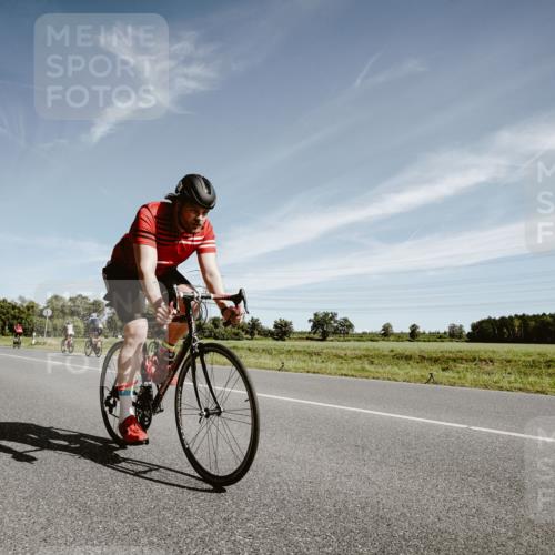 07.09.2025 - 19. Norderstedt Triathlon Michael Burmester http://msf.ph/oto/8854067 07.09.2025 11:57:00 Radfahren 857 meine-sportfotos.de