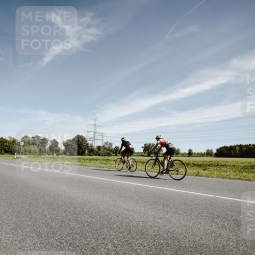 07.09.2025 - 19. Norderstedt Triathlon Michael Burmester http://msf.ph/oto/8854081 07.09.2025 11:57:10 Radfahren 170 meine-sportfotos.de