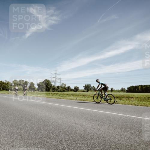 07.09.2025 - 19. Norderstedt Triathlon Michael Burmester http://msf.ph/oto/8854084 07.09.2025 11:57:12 Radfahren  meine-sportfotos.de