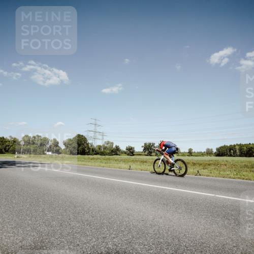 07.09.2025 - 19. Norderstedt Triathlon Michael Burmester http://msf.ph/oto/8854097 07.09.2025 14:56:18 Radfahren 442 meine-sportfotos.de