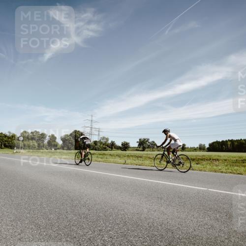07.09.2025 - 19. Norderstedt Triathlon Michael Burmester http://msf.ph/oto/8854117 07.09.2025 11:57:31 Radfahren  meine-sportfotos.de