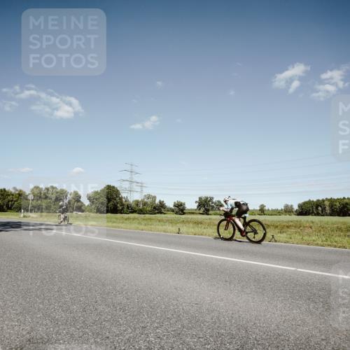 07.09.2025 - 19. Norderstedt Triathlon Michael Burmester http://msf.ph/oto/8854126 07.09.2025 14:56:46 Radfahren  meine-sportfotos.de