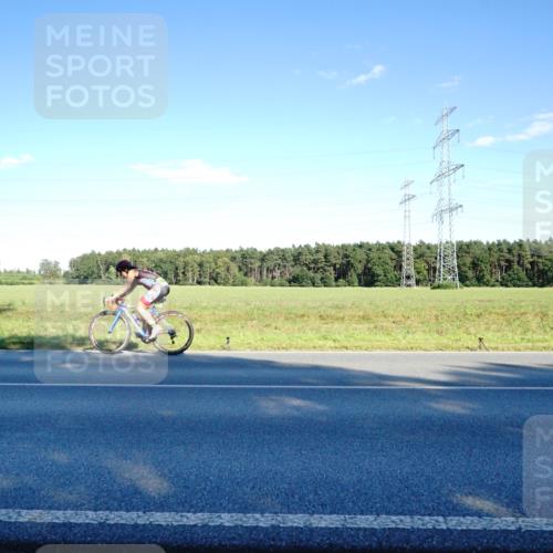 07.09.2025 - 19. Norderstedt Triathlon Michael Burmester http://msf.ph/oto/8854130 07.09.2025 16:09:02 Radfahren 421, 1057, 1102, 1538 meine-sportfotos.de