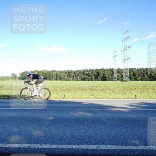 07.09.2025 - 19. Norderstedt Triathlon Michael Burmester http://msf.ph/oto/8854138 07.09.2025 16:09:11 Radfahren 543, 932, 1514, 1546 meine-sportfotos.de