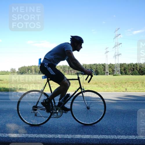 07.09.2025 - 19. Norderstedt Triathlon Michael Burmester http://msf.ph/oto/8854168 07.09.2025 16:09:59 Radfahren 429, 925, 1567 meine-sportfotos.de