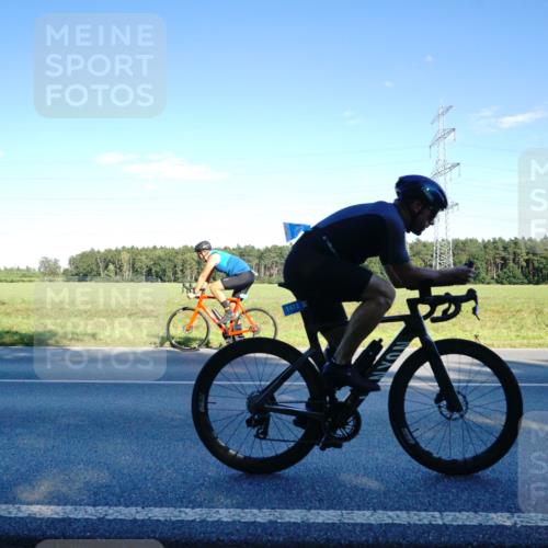 07.09.2025 - 19. Norderstedt Triathlon Michael Burmester http://msf.ph/oto/8854172 07.09.2025 16:10:07 Radfahren 425, 1073, 1472, 1560 meine-sportfotos.de