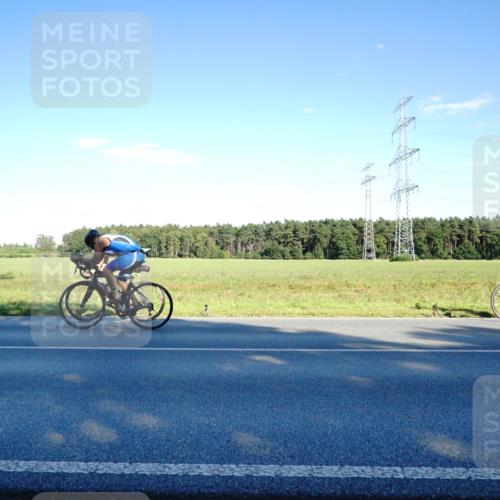 07.09.2025 - 19. Norderstedt Triathlon Michael Burmester http://msf.ph/oto/8854191 07.09.2025 16:10:31 Radfahren 530, 532, 915, 1563, 1632 meine-sportfotos.de