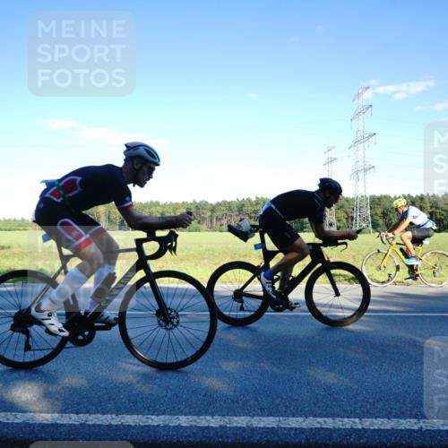 07.09.2025 - 19. Norderstedt Triathlon Michael Burmester http://msf.ph/oto/8854225 07.09.2025 16:11:20 Radfahren 414, 868, 1531 meine-sportfotos.de