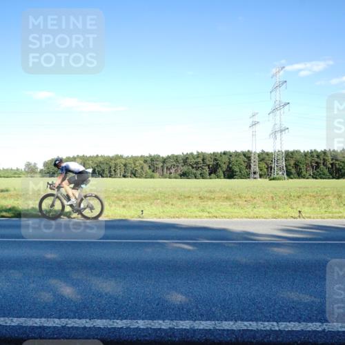 07.09.2025 - 19. Norderstedt Triathlon Michael Burmester http://msf.ph/oto/8854236 07.09.2025 16:11:34 Radfahren 1101, 1423, 1449 meine-sportfotos.de