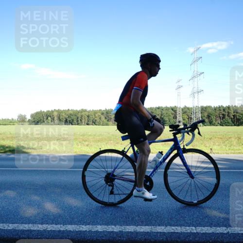 07.09.2025 - 19. Norderstedt Triathlon Michael Burmester http://msf.ph/oto/8854246 07.09.2025 16:11:51 Radfahren 381, 412, 1412, 1419, 1473, 1568 meine-sportfotos.de