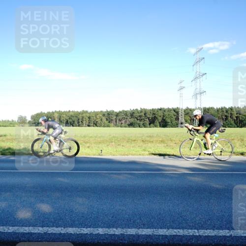 07.09.2025 - 19. Norderstedt Triathlon Michael Burmester http://msf.ph/oto/8854250 07.09.2025 16:11:58 Radfahren 383, 405 meine-sportfotos.de