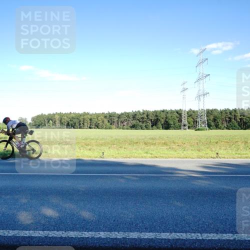07.09.2025 - 19. Norderstedt Triathlon Michael Burmester http://msf.ph/oto/8854252 07.09.2025 16:11:59 Radfahren 383, 405, 1544 meine-sportfotos.de