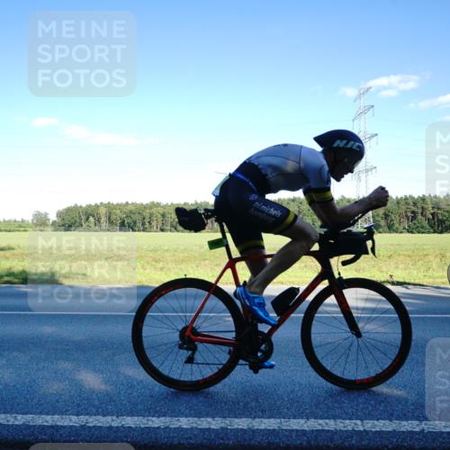 07.09.2025 - 19. Norderstedt Triathlon Michael Burmester http://msf.ph/oto/8854258 07.09.2025 16:12:05 Radfahren 1541, 1544, 1571, 1587, 1591 meine-sportfotos.de