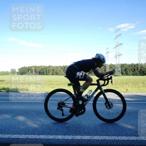 07.09.2025 - 19. Norderstedt Triathlon Michael Burmester http://msf.ph/oto/8854272 07.09.2025 16:12:21 Radfahren 1054, 1105 meine-sportfotos.de