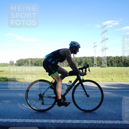 07.09.2025 - 19. Norderstedt Triathlon Michael Burmester http://msf.ph/oto/8854277 07.09.2025 16:12:27 Radfahren 914, 1533, 1610 meine-sportfotos.de