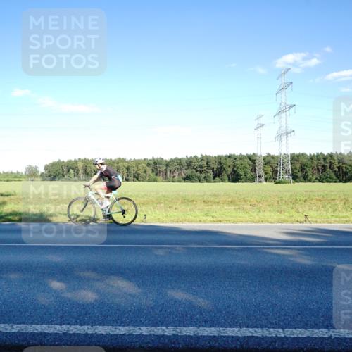07.09.2025 - 19. Norderstedt Triathlon Michael Burmester http://msf.ph/oto/8854284 07.09.2025 16:12:47 Radfahren 397, 909 meine-sportfotos.de