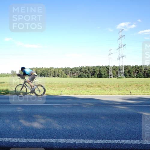07.09.2025 - 19. Norderstedt Triathlon Michael Burmester http://msf.ph/oto/8854286 07.09.2025 16:12:53 Radfahren 384 meine-sportfotos.de