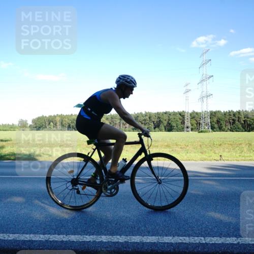 07.09.2025 - 19. Norderstedt Triathlon Michael Burmester http://msf.ph/oto/8854298 07.09.2025 16:13:20 Radfahren 1106, 1476 meine-sportfotos.de