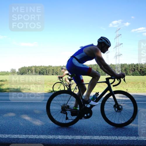 07.09.2025 - 19. Norderstedt Triathlon Michael Burmester http://msf.ph/oto/8854304 07.09.2025 16:13:27 Radfahren 1050, 1060, 1076, 1090, 1595 meine-sportfotos.de