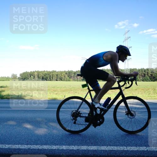 07.09.2025 - 19. Norderstedt Triathlon Michael Burmester http://msf.ph/oto/8854312 07.09.2025 16:13:44 Radfahren 1625 meine-sportfotos.de