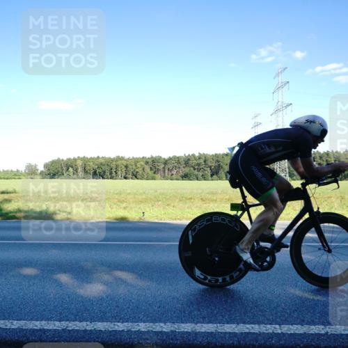 07.09.2025 - 19. Norderstedt Triathlon Michael Burmester http://msf.ph/oto/8854318 07.09.2025 16:13:53 Radfahren 910, 1554 meine-sportfotos.de