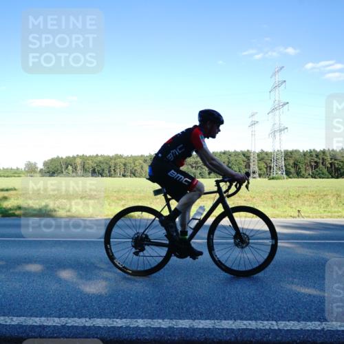07.09.2025 - 19. Norderstedt Triathlon Michael Burmester http://msf.ph/oto/8854329 07.09.2025 16:14:19 Radfahren 934 meine-sportfotos.de
