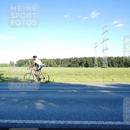 07.09.2025 - 19. Norderstedt Triathlon Michael Burmester http://msf.ph/oto/8854377 07.09.2025 16:16:03 Radfahren 509, 870, 1553, 1618 meine-sportfotos.de