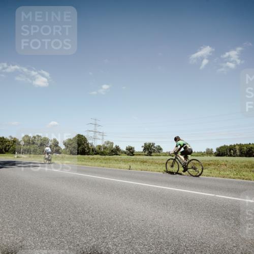 07.09.2025 - 19. Norderstedt Triathlon Michael Burmester http://msf.ph/oto/8854412 07.09.2025 14:57:10 Radfahren  meine-sportfotos.de