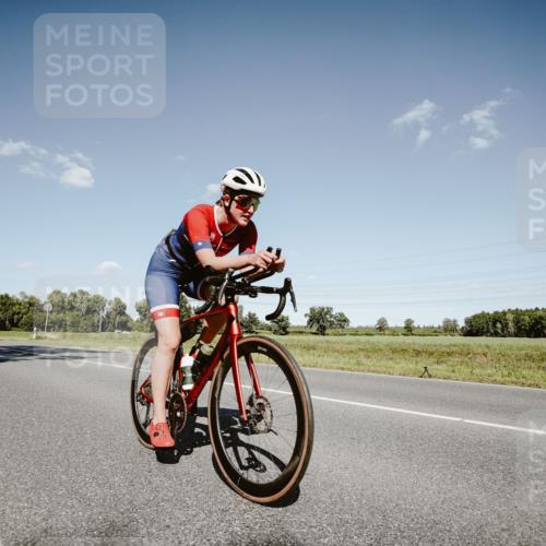 07.09.2025 - 19. Norderstedt Triathlon Michael Burmester http://msf.ph/oto/8854447 07.09.2025 14:57:30 Radfahren 1498 meine-sportfotos.de