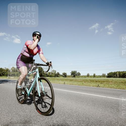 07.09.2025 - 19. Norderstedt Triathlon Michael Burmester http://msf.ph/oto/8854450 07.09.2025 14:57:37 Radfahren 408, 967 meine-sportfotos.de