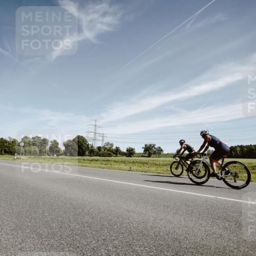 07.09.2025 - 19. Norderstedt Triathlon Michael Burmester http://msf.ph/oto/8854452 07.09.2025 11:58:20 Radfahren  meine-sportfotos.de