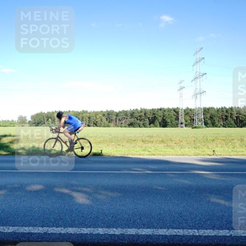 07.09.2025 - 19. Norderstedt Triathlon Michael Burmester http://msf.ph/oto/8854453 07.09.2025 16:17:16 Radfahren 924, 1460, 1569 meine-sportfotos.de