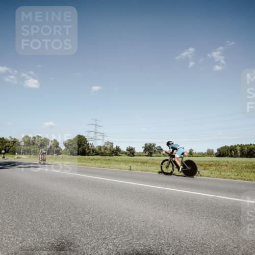 07.09.2025 - 19. Norderstedt Triathlon Michael Burmester http://msf.ph/oto/8854468 07.09.2025 14:57:48 Radfahren 477, 887 meine-sportfotos.de