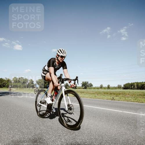 07.09.2025 - 19. Norderstedt Triathlon Michael Burmester http://msf.ph/oto/8854471 07.09.2025 14:57:49 Radfahren 477, 887, 1504 meine-sportfotos.de