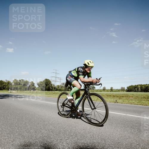 07.09.2025 - 19. Norderstedt Triathlon Michael Burmester http://msf.ph/oto/8854514 07.09.2025 14:58:50 Radfahren 461, 1480 meine-sportfotos.de