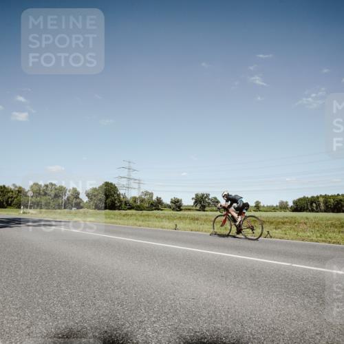 07.09.2025 - 19. Norderstedt Triathlon Michael Burmester http://msf.ph/oto/8854521 07.09.2025 14:58:58 Radfahren  meine-sportfotos.de