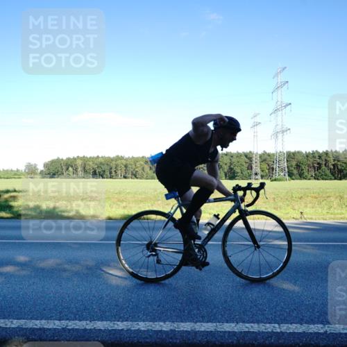 07.09.2025 - 19. Norderstedt Triathlon Michael Burmester http://msf.ph/oto/8854531 07.09.2025 16:18:25 Radfahren 929, 1589 meine-sportfotos.de