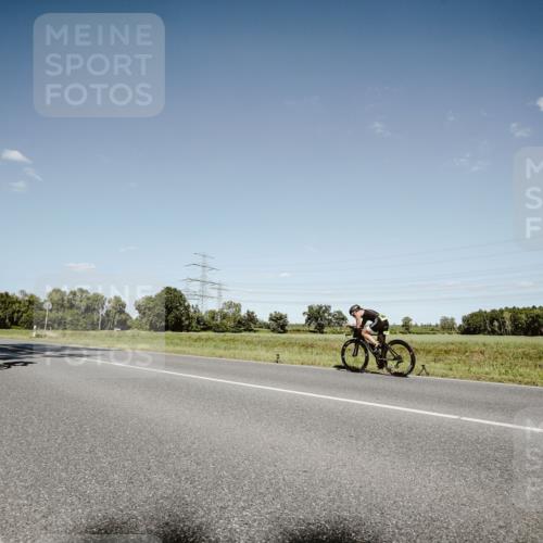 07.09.2025 - 19. Norderstedt Triathlon Michael Burmester http://msf.ph/oto/8854535 07.09.2025 14:59:27 Radfahren 469, 475, 1500 meine-sportfotos.de