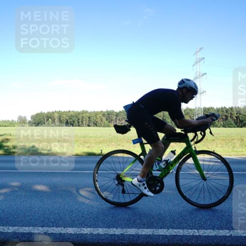 07.09.2025 - 19. Norderstedt Triathlon Michael Burmester http://msf.ph/oto/8854545 07.09.2025 16:18:38 Radfahren 866, 1094, 1557 meine-sportfotos.de