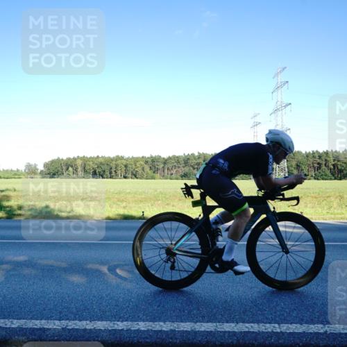 07.09.2025 - 19. Norderstedt Triathlon Michael Burmester http://msf.ph/oto/8854548 07.09.2025 16:18:39 Radfahren 418, 866, 1092, 1094, 1557 meine-sportfotos.de