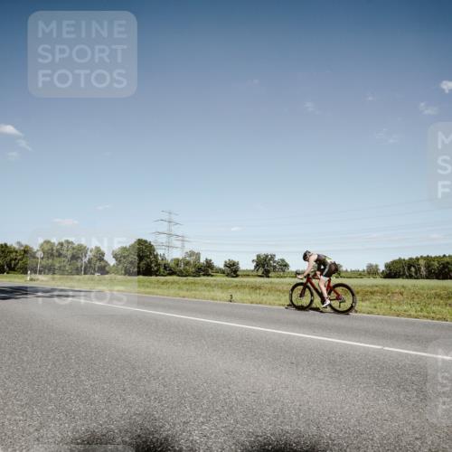 07.09.2025 - 19. Norderstedt Triathlon Michael Burmester http://msf.ph/oto/8854549 07.09.2025 14:59:34 Radfahren 458, 472 meine-sportfotos.de