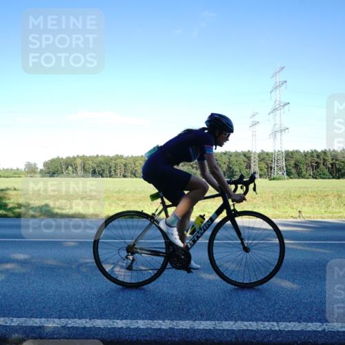 07.09.2025 - 19. Norderstedt Triathlon Michael Burmester http://msf.ph/oto/8854550 07.09.2025 16:18:41 Radfahren 418, 866, 886, 890, 1092, 1094 meine-sportfotos.de