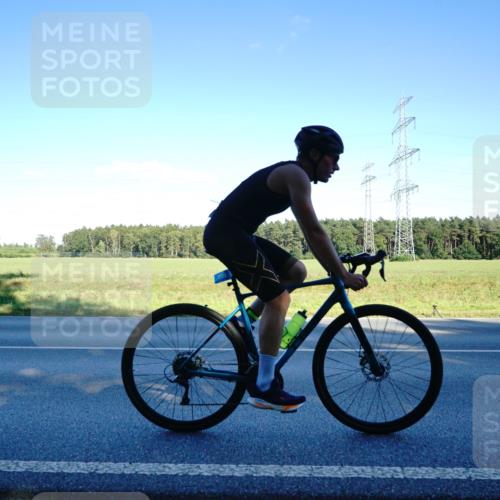 07.09.2025 - 19. Norderstedt Triathlon Michael Burmester http://msf.ph/oto/8854554 07.09.2025 16:18:43 Radfahren 418, 886, 890, 1092, 1094, 1528, 1561 meine-sportfotos.de