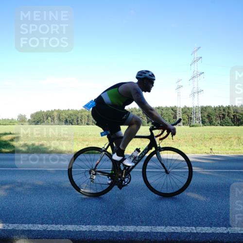 07.09.2025 - 19. Norderstedt Triathlon Michael Burmester http://msf.ph/oto/8854581 07.09.2025 16:19:19 Radfahren 871, 937, 1446, 1551 meine-sportfotos.de