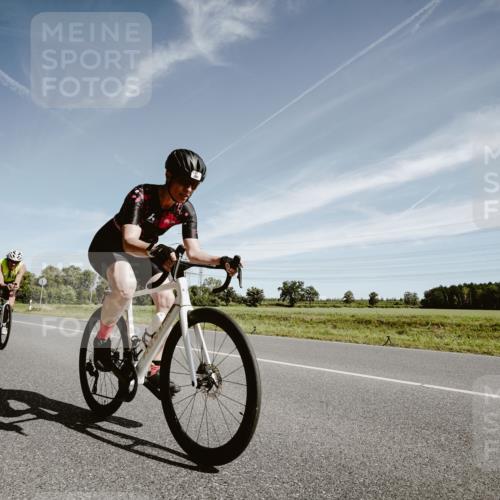 07.09.2025 - 19. Norderstedt Triathlon Michael Burmester http://msf.ph/oto/8854582 07.09.2025 11:59:33 Radfahren 201, 252, 773, 818, 1294 meine-sportfotos.de